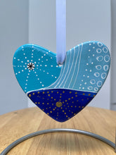 Load image into Gallery viewer, Hand Painted Heart Sahped  Ornament
